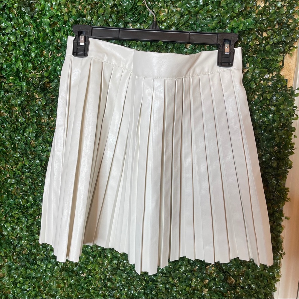 Boohoo Pleated Skirt